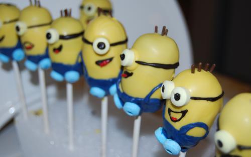 Tizenegy kreatív Minion süti ajándék